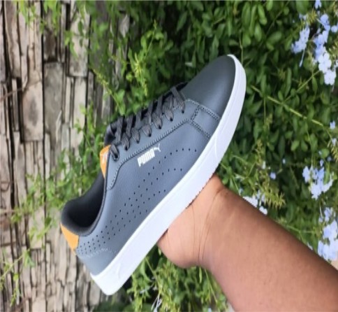Puma Sneakers — Modèle 002