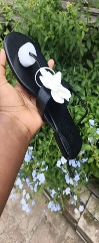 Pieds Nus Blanc/Noir — visuel 1