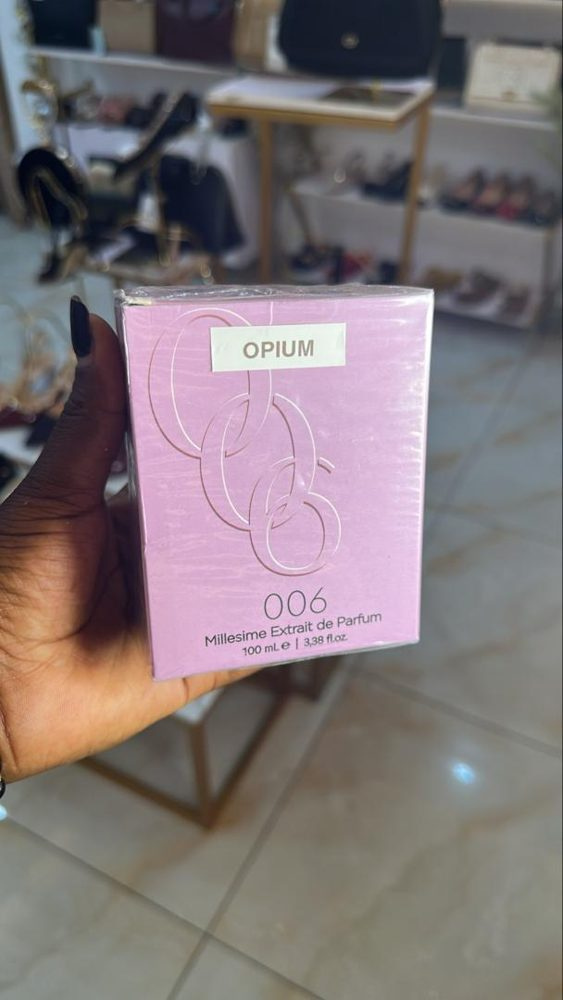 Parfum Black Opium 006 — visuel 1