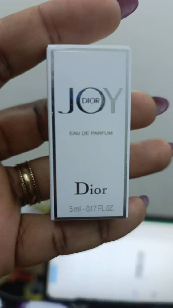 Parfum Joy — visuel 1
