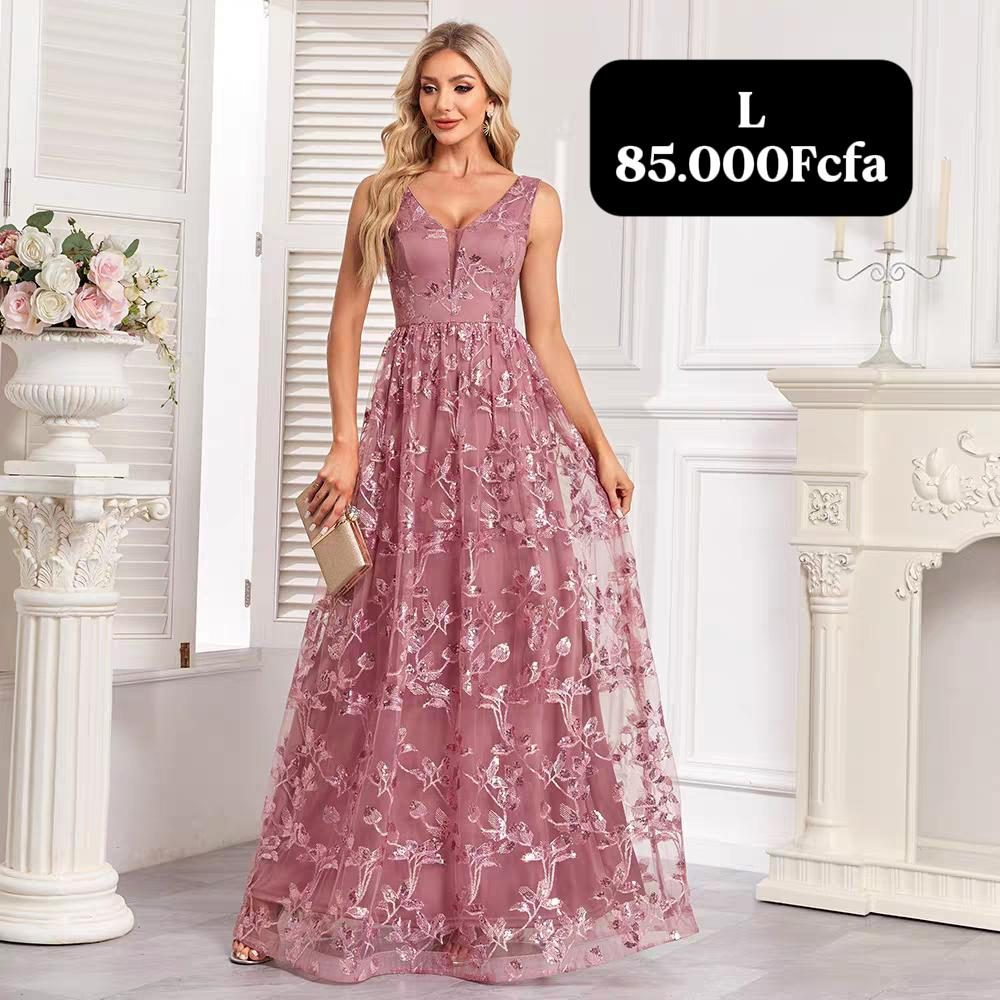 Robe Mauve Dentelle — visuel 1