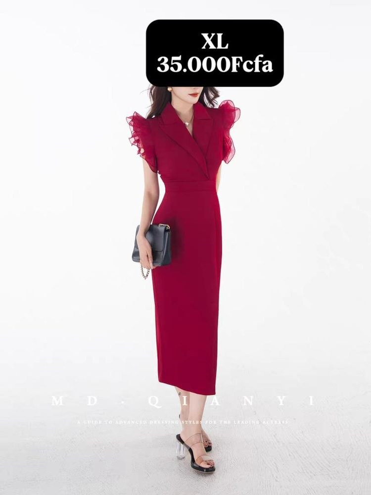 Robe Rouge Dentelle — visuel 1