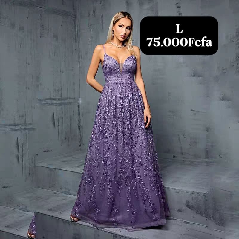 Robe Violet Dentelle