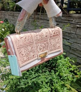 Sac à main brodé petit Chrisbella Rose — visuel 1